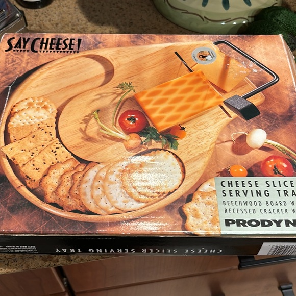 PRODYNE Cheese Slicer Serving Tray size 12x10 / NEW - Picture 5 of 6